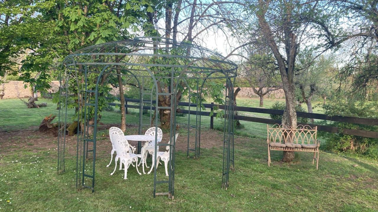 Chez Zoiseau Et Zoiseautte Acomodação com café da manhã Chassigny Exterior foto